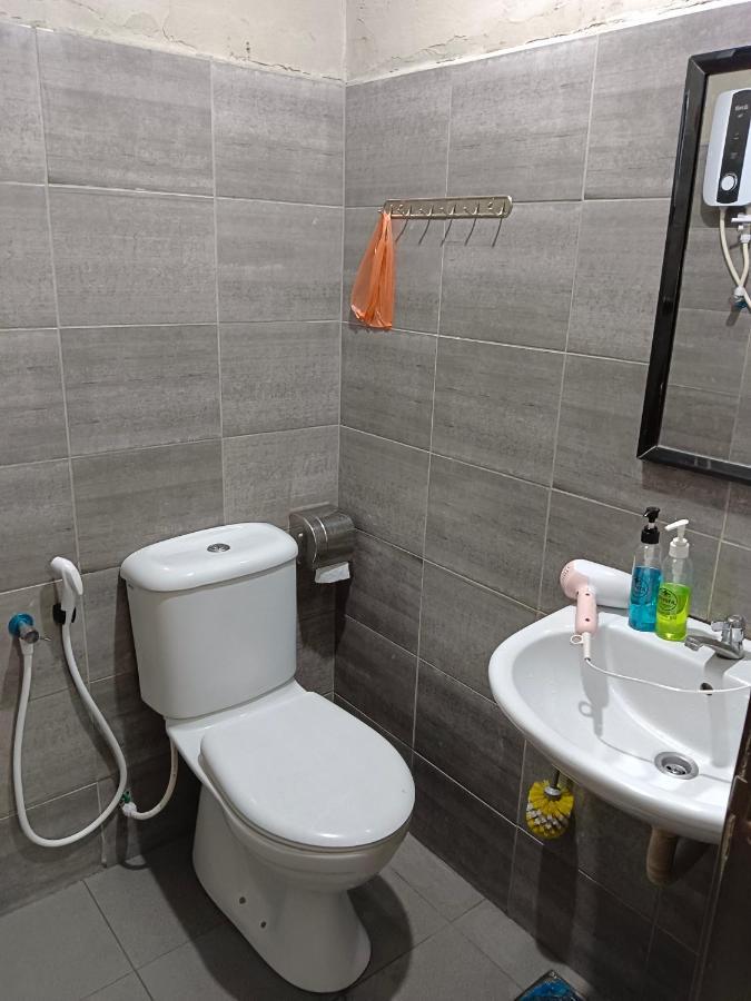Myera Hotel Banting Kültér fotó