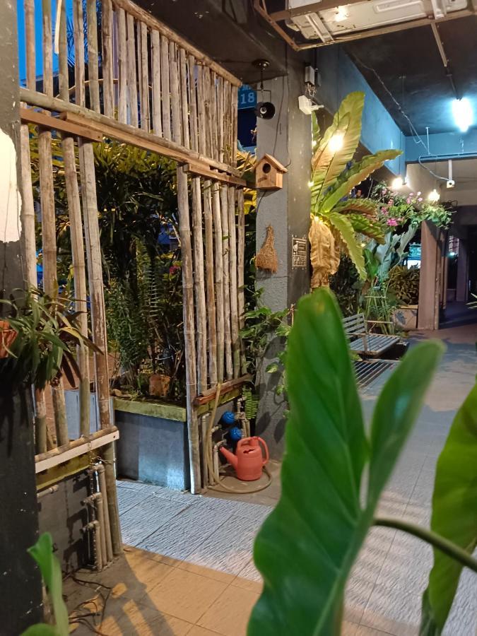 Myera Hotel Banting Kültér fotó