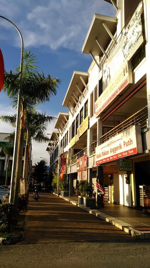 Myera Hotel Banting Kültér fotó